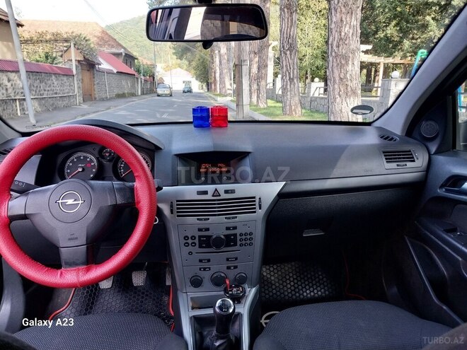 Opel Astra 2009, 186,214 km - 1.4 l - Qax