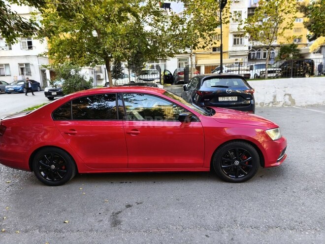 Volkswagen Jetta 2015, 129,212 km - 1.8 l - Bakı