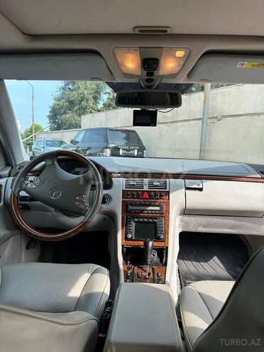 Mercedes E 240 1999, 295,000 km - 2.4 l - Bakı