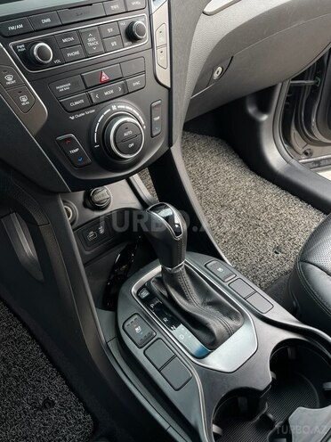 Hyundai Santa Fe 2016, 219,000 km - 2.0 л - Bakı