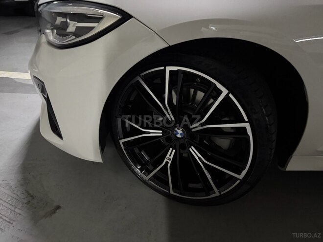 BMW 330e-8