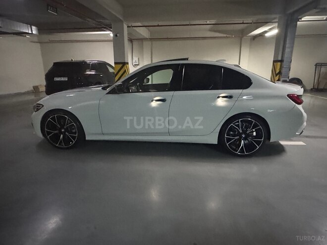 BMW 330e-17