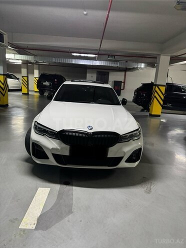 BMW 330e-1