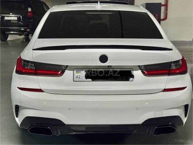 BMW 330e-4