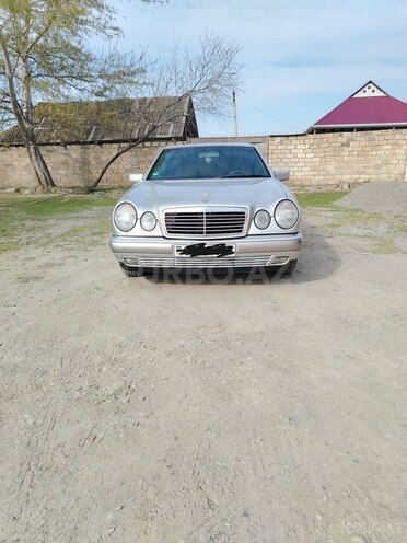 Mercedes E 240 1998, 340,200 km - 2.4 l - Kürdəmir