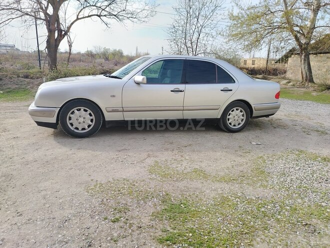 Mercedes E 240 1998, 340,200 km - 2.4 l - Kürdəmir