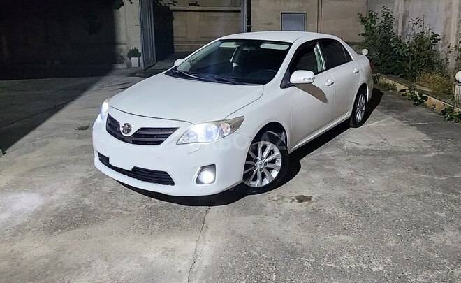 Toyota Corolla 2013, 253,000 km - 1.6 l - Bakı
