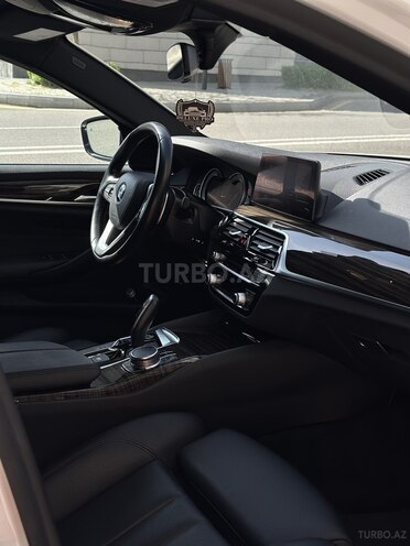 BMW 530e 2019, 122,000 km - 2.0 l - Bakı
