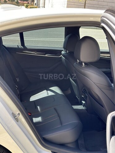 BMW 530e 2019, 122,000 km - 2.0 l - Bakı