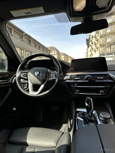 BMW 530e 2019, 122,000 km - 2.0 l - Bakı