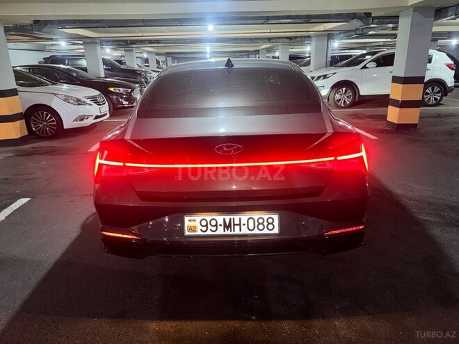 Hyundai Elantra 2021, 43,000 km - 1.6 l - Bakı