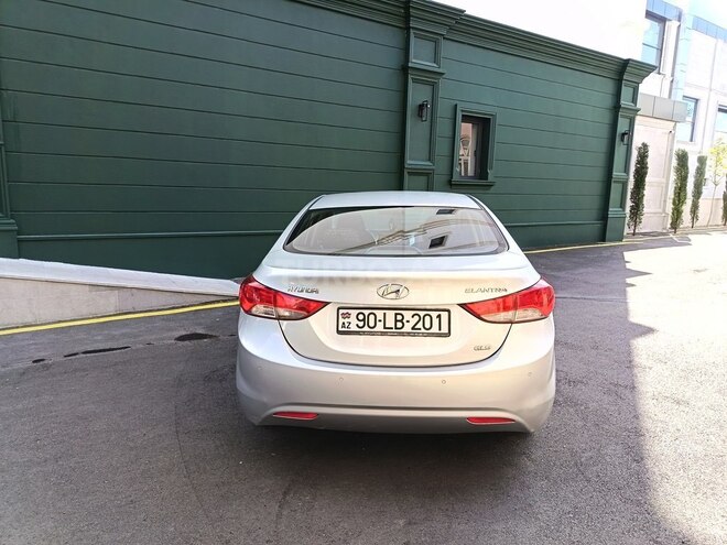 Hyundai Elantra 2011, 205,000 km - 1.8 l - Şamaxı