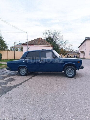 LADA (VAZ) 2107 2009, 38,700 km - 1.6 л - Quba