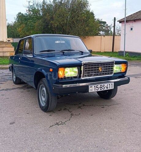 LADA (VAZ) 2107 2009, 38,700 km - 1.6 л - Quba