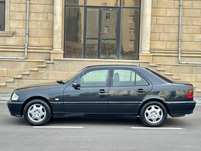 Mercedes C 200 2000, 324,555 km - 2.0 l - Sumqayıt