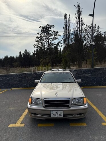 Mercedes C 230 1999, 383,000 km - 2.3 л - Bakı