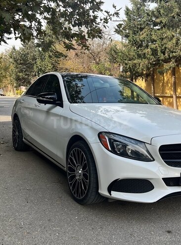 Mercedes C 300 4MATIC 2015, 172,000 km - 2.0 l - Bakı