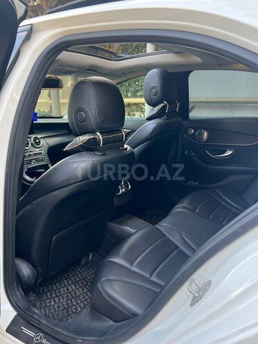 Mercedes C 300 4MATIC 2015, 172,000 km - 2.0 l - Bakı