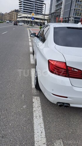 BMW 520 2015, 246,000 km - 2.0 l - Bakı