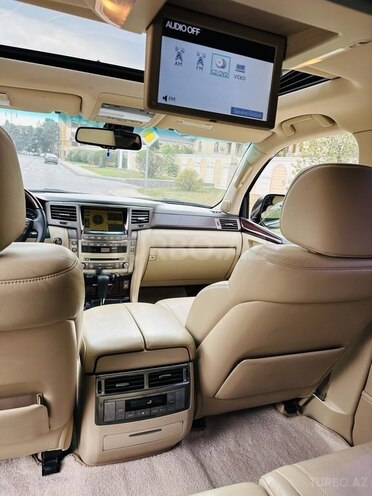 Lexus LX 570 2010, 180,000 km - 5.7 l - Bakı