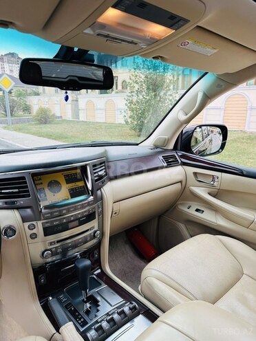 Lexus LX 570 2010, 180,000 km - 5.7 l - Bakı