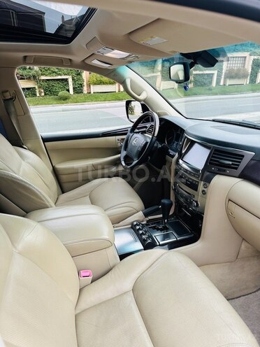 Lexus LX 570 2010, 180,000 km - 5.7 l - Bakı
