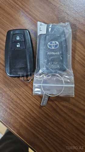 Toyota RAV4 2020, 135,000 km - 2.5 l - Bakı