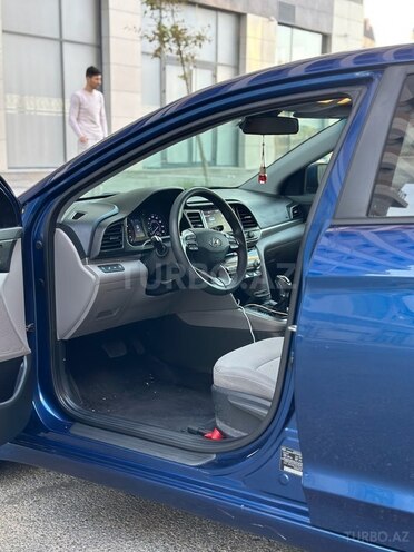 Hyundai Elantra 2019, 160,934 km - 2.0 л - Bakı