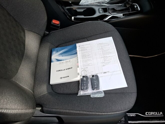 Toyota Corolla 2025, 400 km - 1.8 l - Bakı