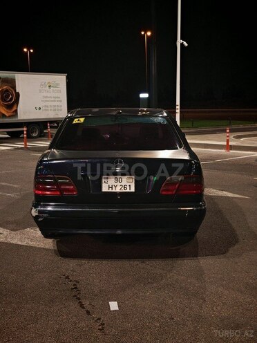 Mercedes E 320 2000, 391,000 km - 3.2 l - Bakı