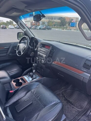 Mitsubishi Pajero 2007, 210,000 km - 3.0 l - Sumqayıt