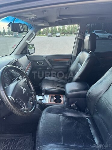 Mitsubishi Pajero 2007, 210,000 km - 3.0 l - Sumqayıt