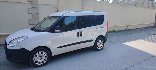 Fiat Doblo 2014, 330,000 km - 1.4 l - Bakı
