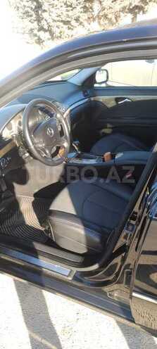 Mercedes E 280-4