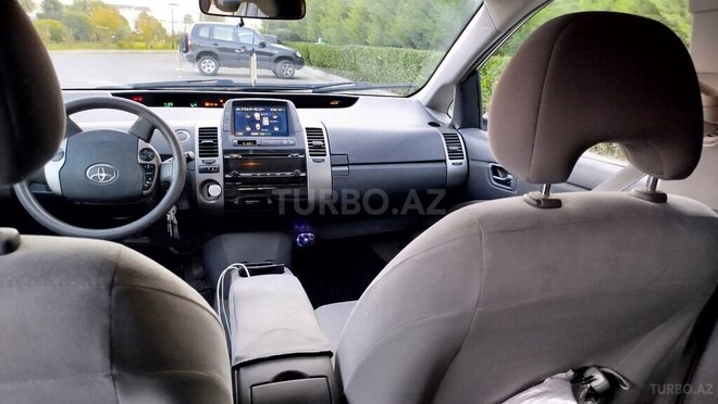 Toyota Prius 2006, 394,289 km - 1.5 л - Şəki