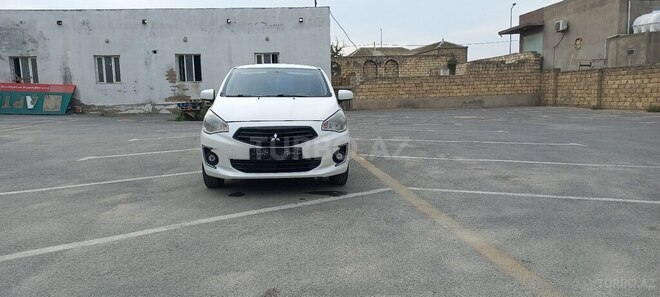 Mitsubishi Attrage 2014, 237,000 km - 1.2 l - Bakı