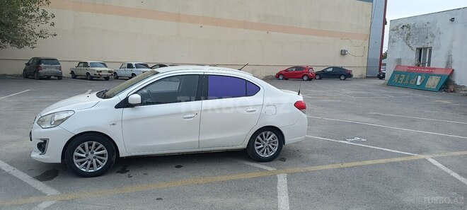 Mitsubishi Attrage 2014, 237,000 km - 1.2 l - Bakı