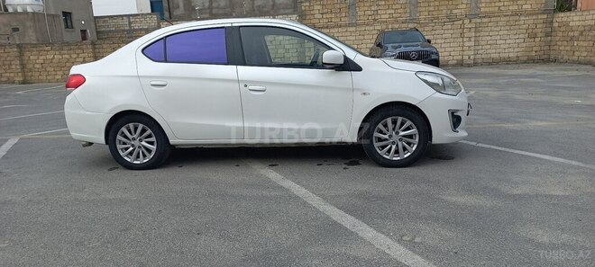 Mitsubishi Attrage 2014, 237,000 km - 1.2 l - Bakı