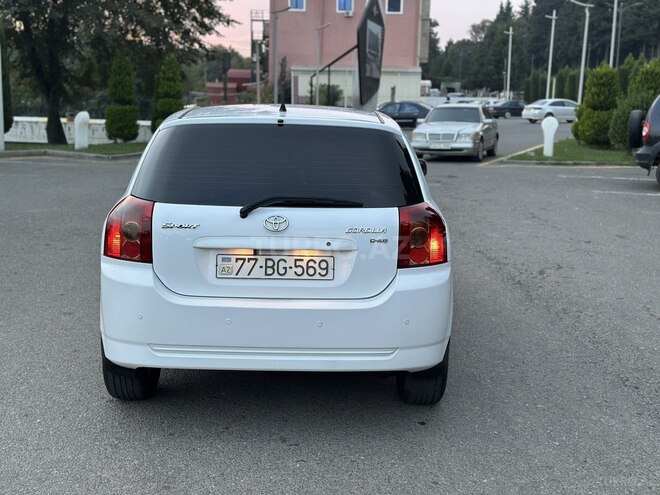 Toyota Corolla 2005, 390,000 km - 1.4 l - Masallı
