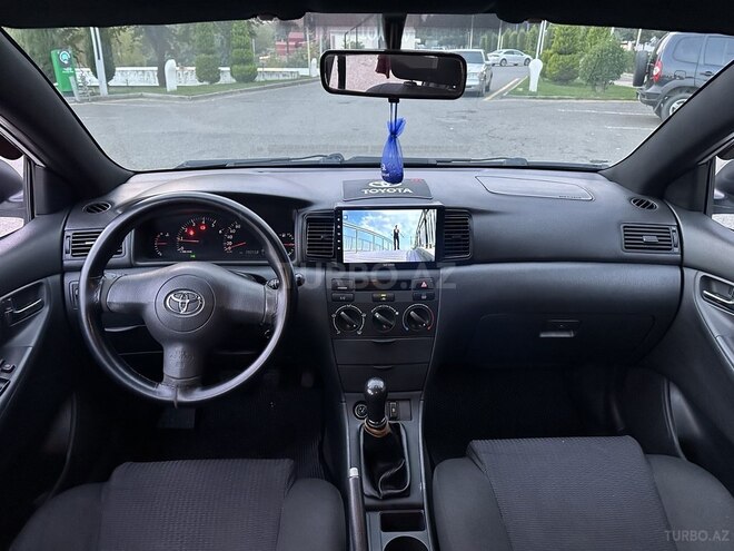 Toyota Corolla 2005, 390,000 km - 1.4 l - Masallı