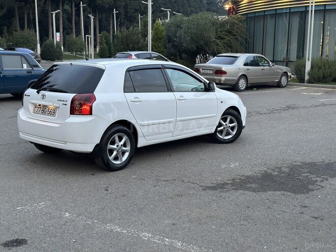 Toyota Corolla 2005, 390,000 km - 1.4 l - Masallı