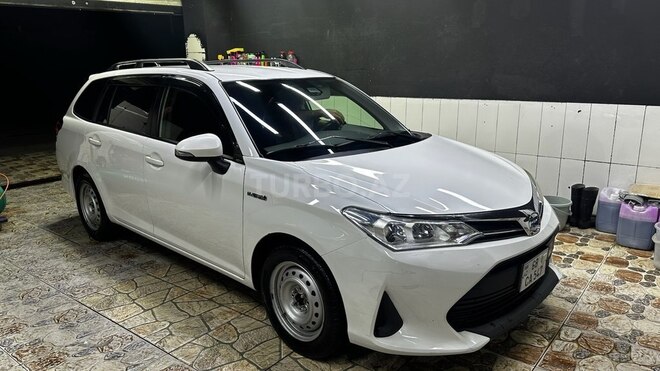 Toyota Corolla Fielder 2019, 215,000 km - 1.5 л - Bakı