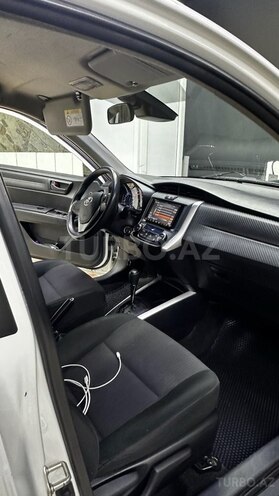 Toyota Corolla Fielder 2019, 215,000 km - 1.5 л - Bakı