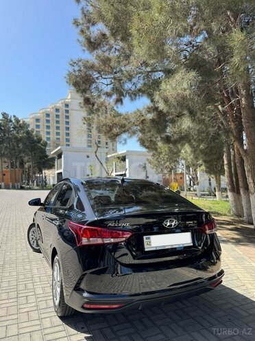 Hyundai Accent 2021, 53,001 km - 1.6 л - Bakı