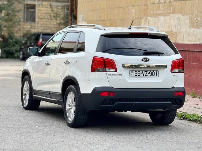 Kia Sorento 2011, 267,000 km - 2.0 l - Bakı