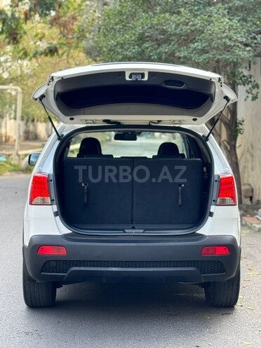 Kia Sorento 2011, 267,000 km - 2.0 l - Bakı