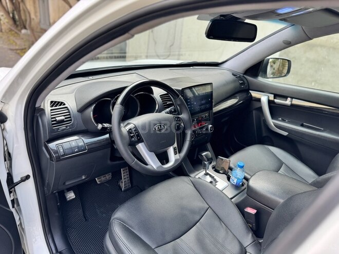 Kia Sorento 2011, 267,000 km - 2.0 l - Bakı