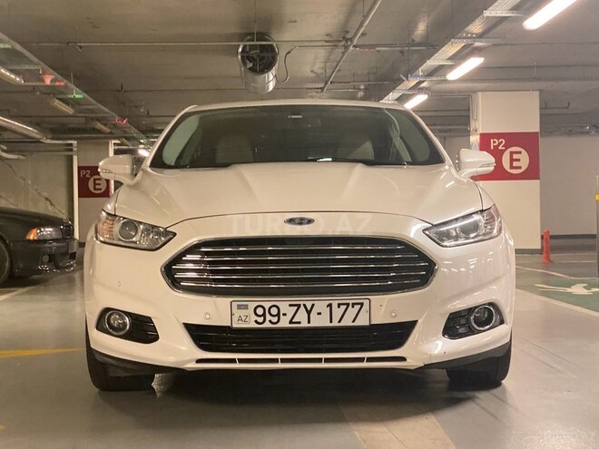 Ford Fusion (North America) 2015, 128,000 km - 2.0 л - Bakı