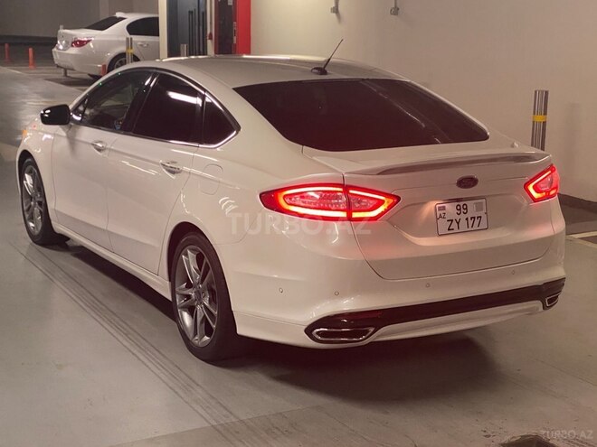 Ford Fusion (North America) 2015, 128,000 km - 2.0 л - Bakı