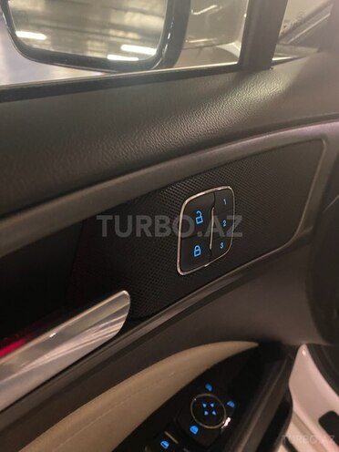 Ford Fusion (North America) 2015, 128,000 km - 2.0 л - Bakı